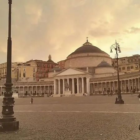 Apartamento Napule 10 *