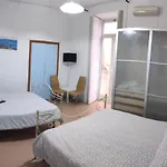 Lejlighed Napule 10 *